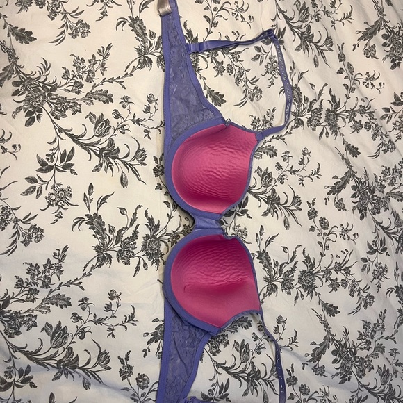 Victorias Secret PINK Wear Everyday T-shirt bra - Picture 3 of 3